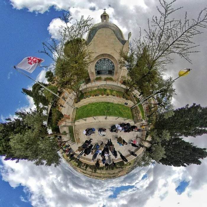 כנסיית האדון בכה